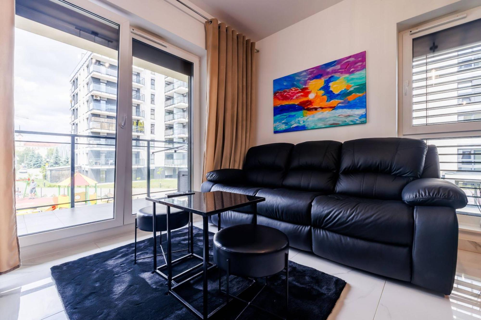 Luxury Apartment With Spa Bath- City Centre, Free Parking Ряшів Екстер'єр фото