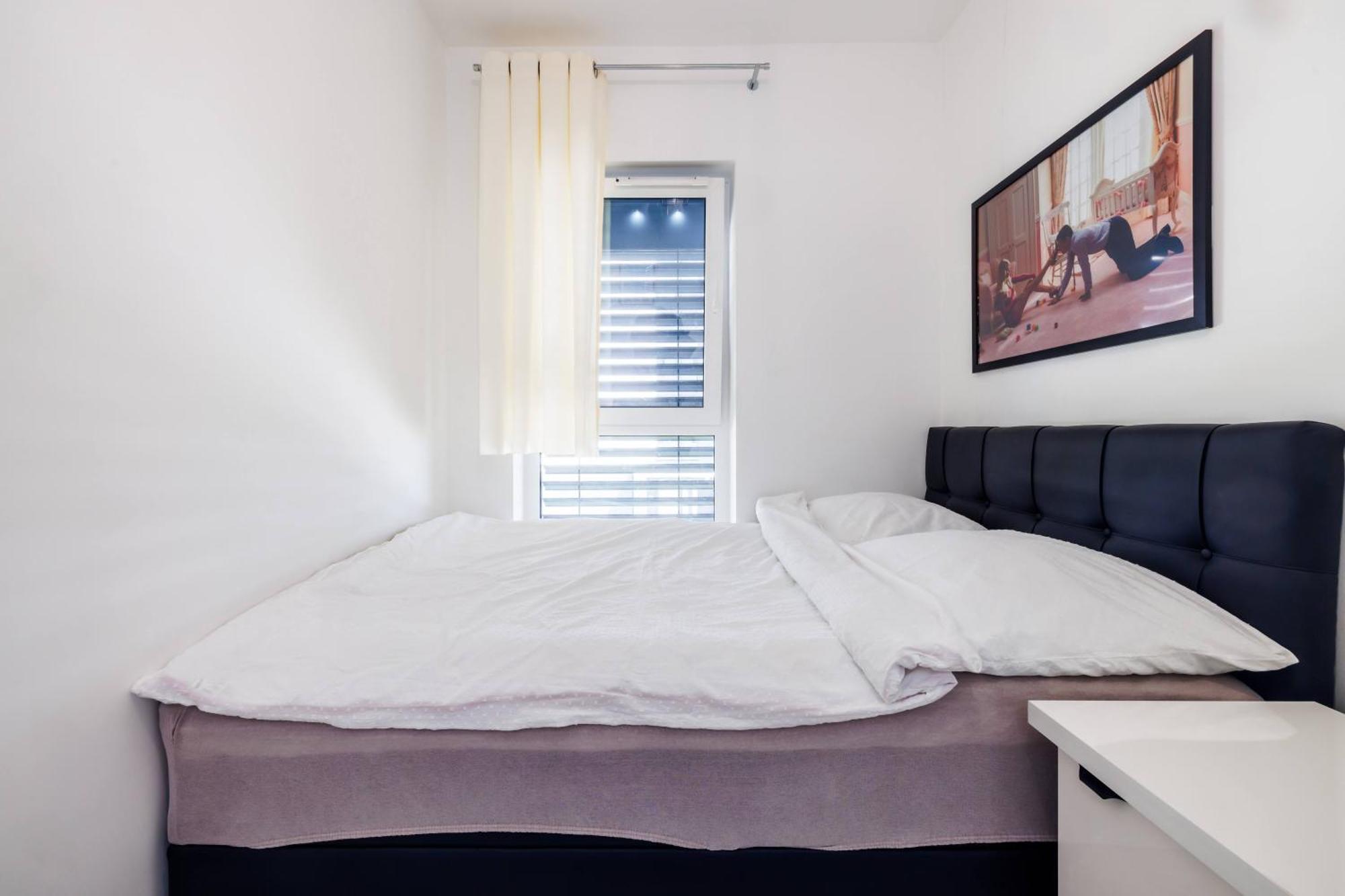 Luxury Apartment With Spa Bath- City Centre, Free Parking Ряшів Екстер'єр фото