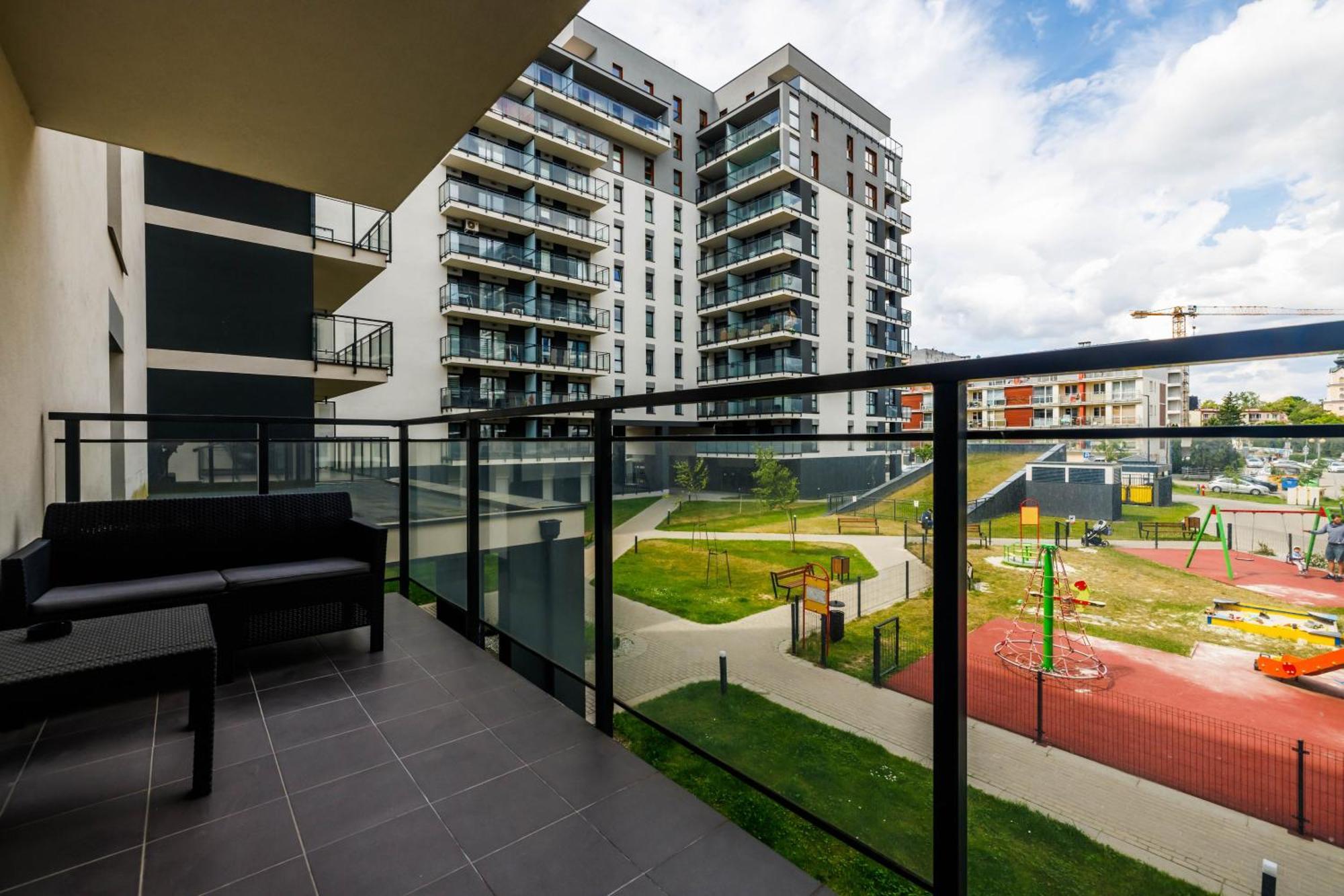 Luxury Apartment With Spa Bath- City Centre, Free Parking Ряшів Екстер'єр фото